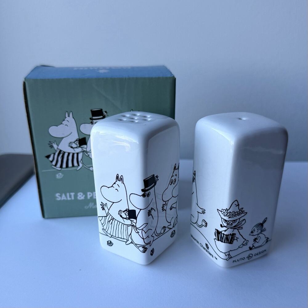 Moomin Salt & Pepper Shakers Set of 2 Black & White Ceramic - NEW Pluto Design